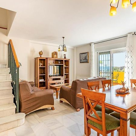 3 Bedroom Stunning Home In セネス・デ・ラ・ベガ エクステリア 写真