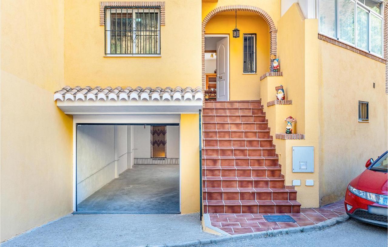3 Bedroom Stunning Home In セネス・デ・ラ・ベガ エクステリア 写真